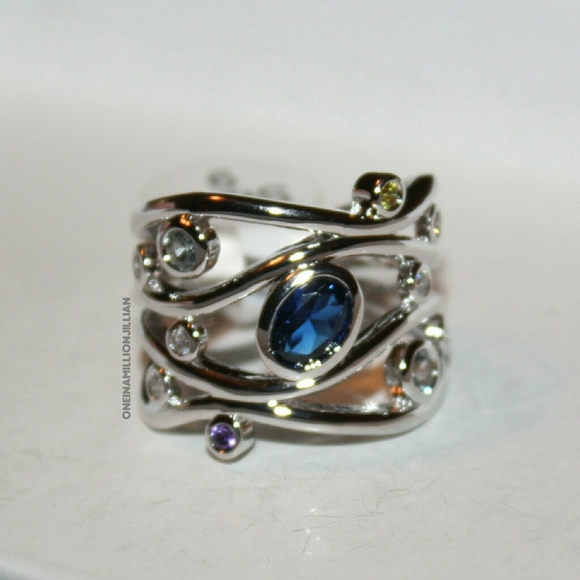 Wide Band Fashion Statement Ring - Picture 3 of 6